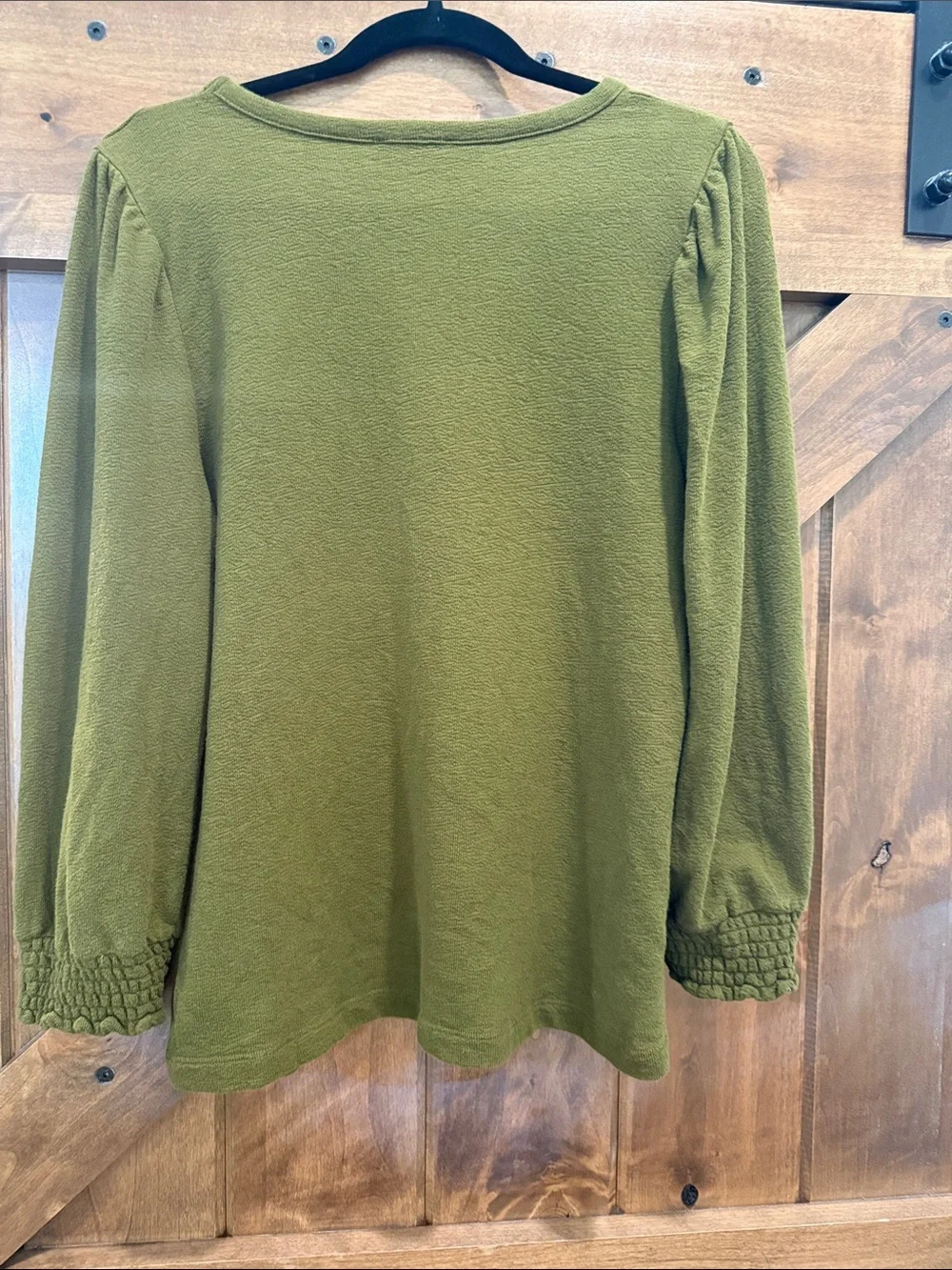 J. Crew Olive Textured Long Sleeve Top Size Medium
